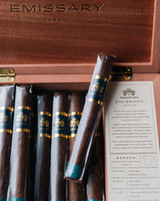 Load image into Gallery viewer, Macanudo Emissary Espana