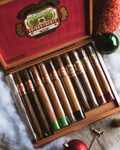 Load image into Gallery viewer, Arturo Fuente Holiday Collection 2017