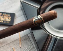 Load image into Gallery viewer, Drew Estate Undercrown Maduro