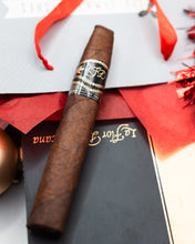 Load image into Gallery viewer, La Flor Dominicana Chapter One