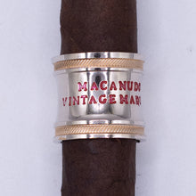 Load image into Gallery viewer, Macanudo Vintage Cabinet Maduro 1997