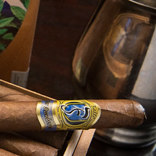 Load image into Gallery viewer, Falto Lancero