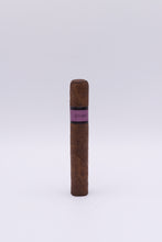 Load image into Gallery viewer, Grape Flavored Cognac Infused Cigar