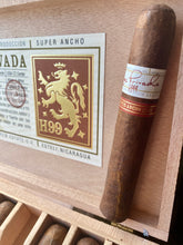 Load image into Gallery viewer, Drew Estate Liga Privada H99 Connecticut Corojo
