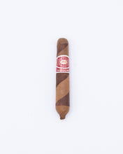 Load image into Gallery viewer, Romeo y Julieta Twisted Love Story
