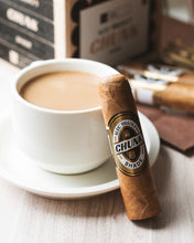 Load image into Gallery viewer, Alec Bradley Chunk Shade

