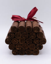 Load image into Gallery viewer, Drew Estate Liga Privada H99 Connecticut Corojo
