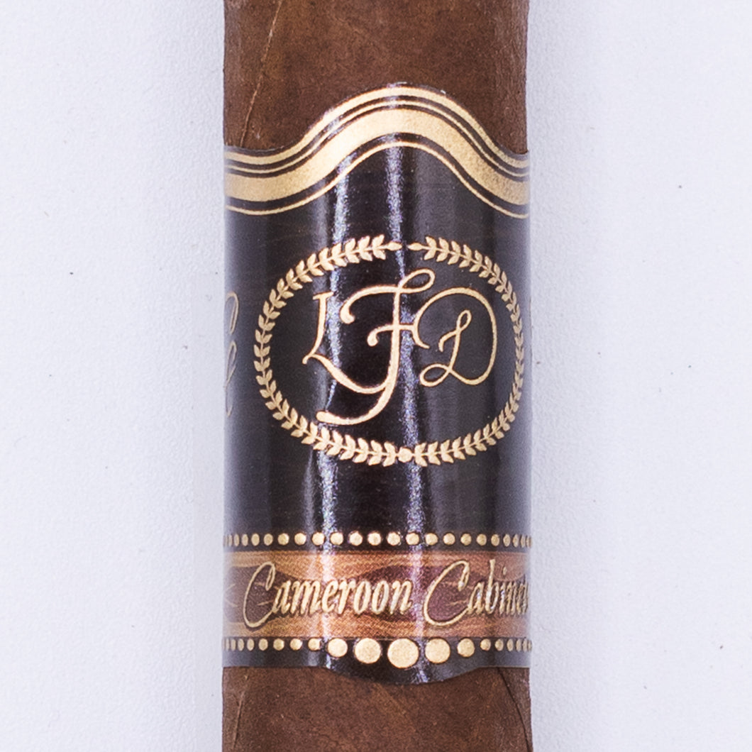 La Flor Dominicana Cameroon Cabinet