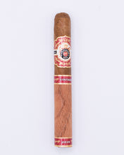 Load image into Gallery viewer, Macanudo Vintage 2010
