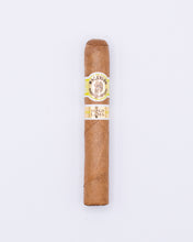 Load image into Gallery viewer, Macanudo Gold Label
