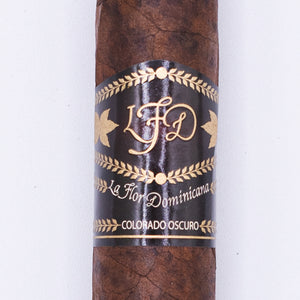 La Flor Dominicana Colorado Oscuro