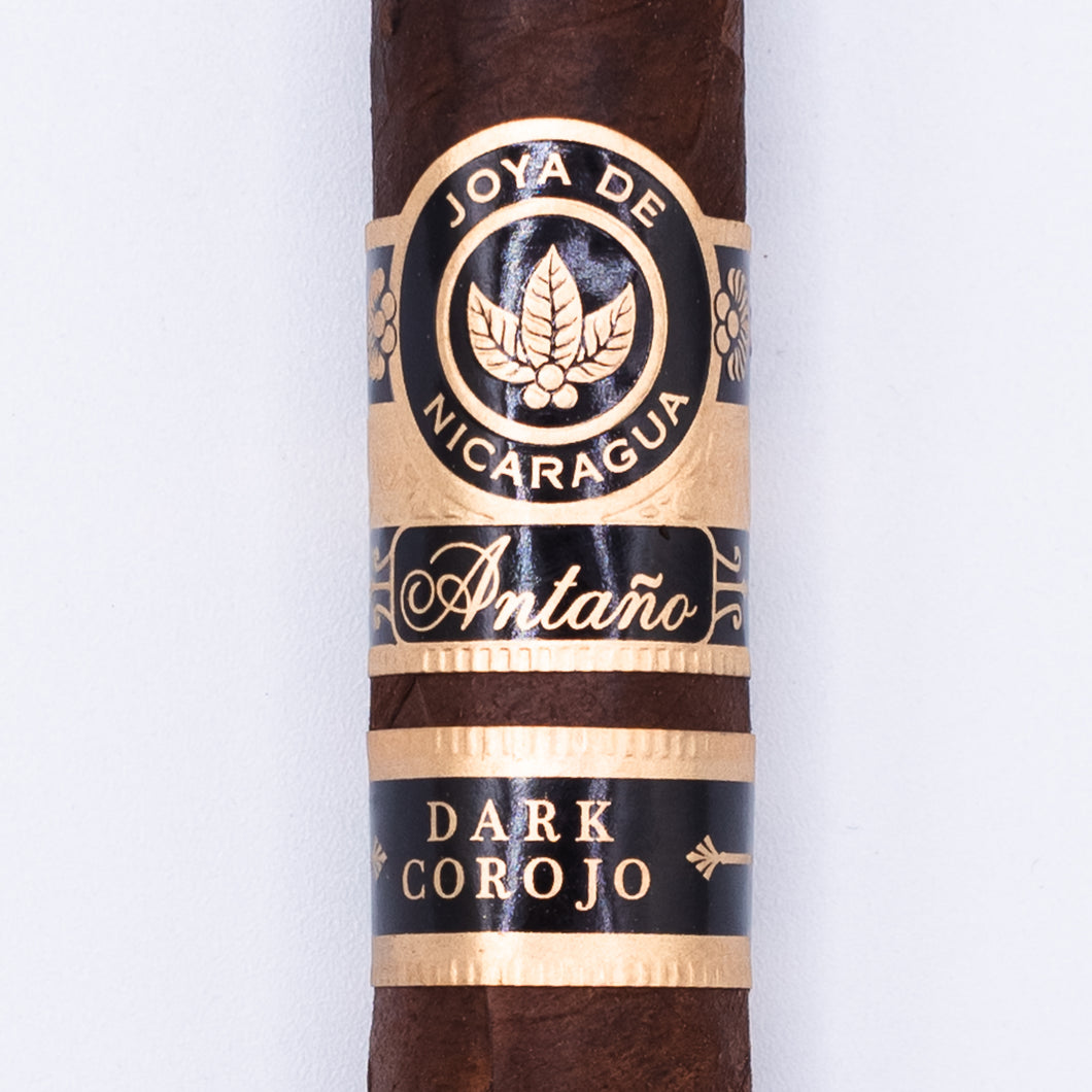 Joya de Nicaragua Antano Dark Corojo