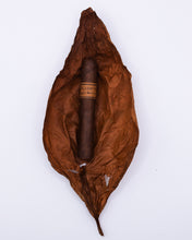 Load image into Gallery viewer, Leaf by Oscar

