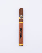 Load image into Gallery viewer, Sublimes Cigars Vintage Aniversario
