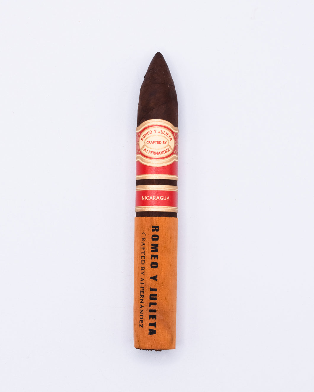 Romeo y Julieta Crafted by AJ Fernandez