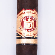 Load image into Gallery viewer, Arturo Fuente Hemingway Maduro

