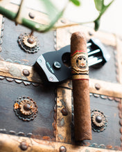 Load image into Gallery viewer, Arturo Fuente Don Carlos
