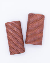 Load image into Gallery viewer, Brown Woven Leather Cigar Case
