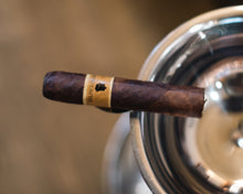Load image into Gallery viewer, Vanilla Cognac Infused Cigar
