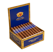 Load image into Gallery viewer, Romeo y Julieta Reserva Real Nicaragua
